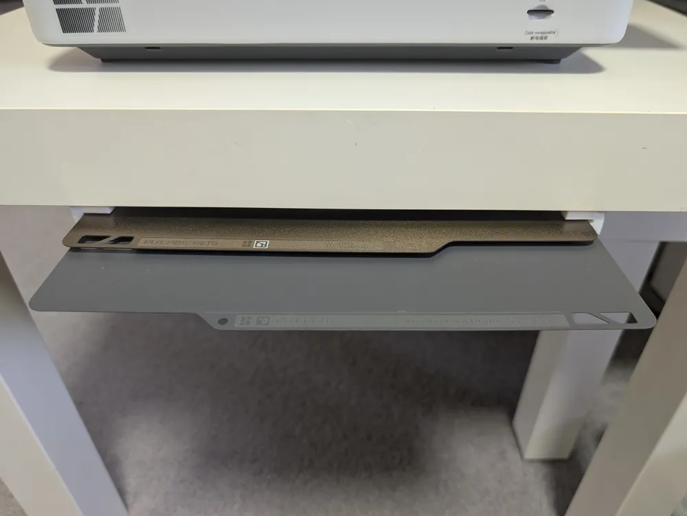 Build plate under table rails, left and right - Free 3D Print Model ...