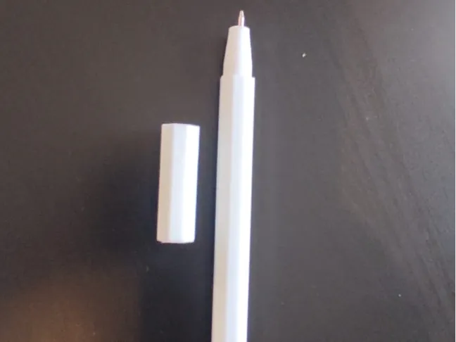Simple pen