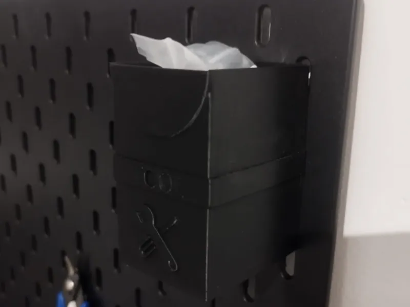 Skadis tool box