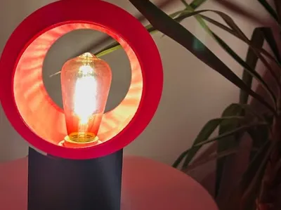 ROTATING DESIGN LAMP