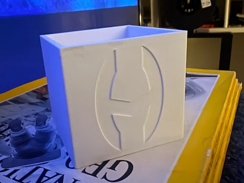holder for puzzle cube 