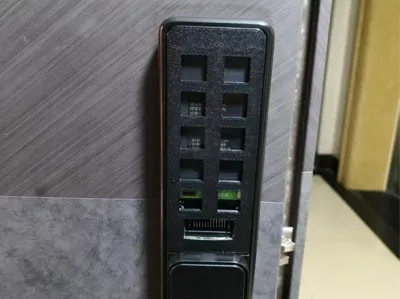 Dessmann q3fvpro battery cover 