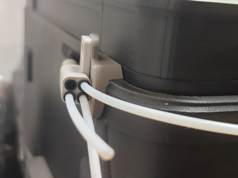 P1S 和 X1C 四合一 PTFE 适配器与外挂料架完美结合器