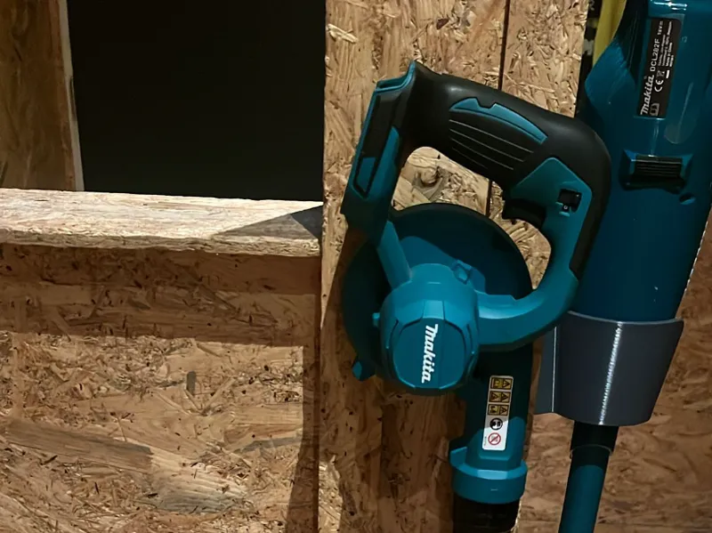 Makita DUB 186 Stand