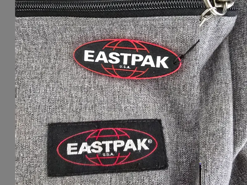 Eastpak keychain 