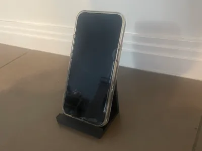 Simple Phone Stand – No Supports, Fast Print