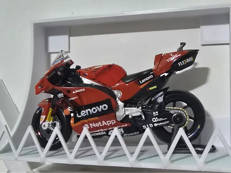 estanteria para moto escala 1.18