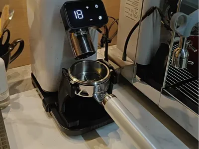 Petrus PE3788 Dosing Funnel Holder