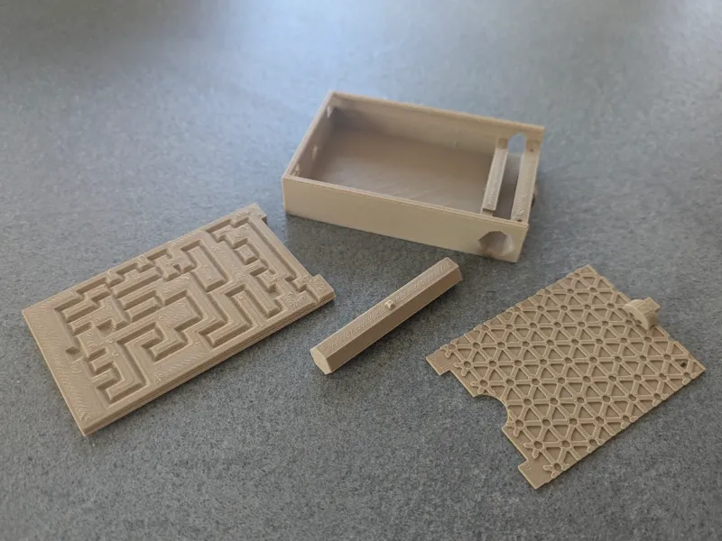 Slim body large puzzle/gift box (4 maze levels)