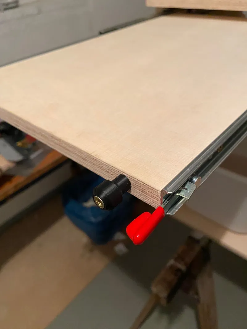 small knob