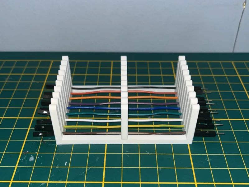 10cm Jumper wire organiser