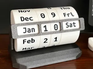 Retro Desktop Perpetual Calendar