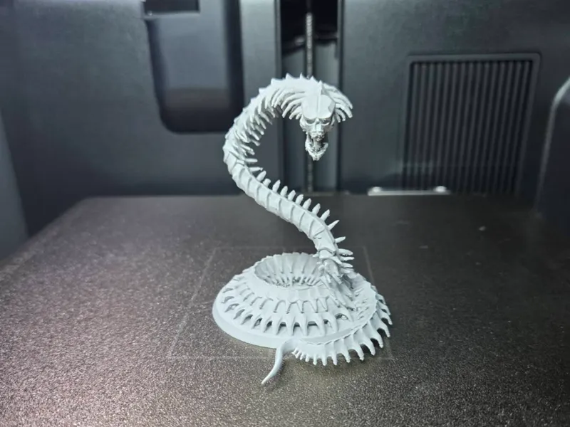 Bone Naga - 60mm base