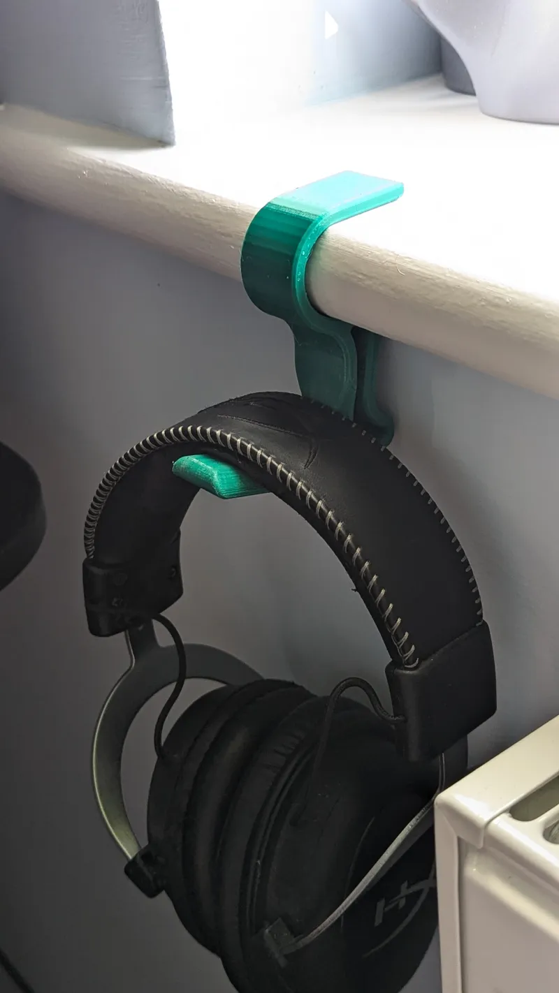 Headphone Mount/Hook (28mm/window sill)