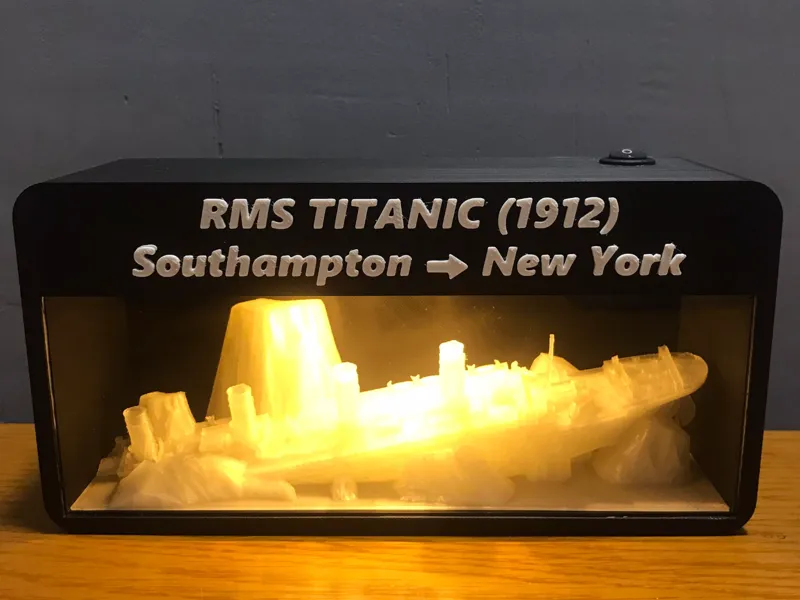 RMS Titanic with 18650 Battery