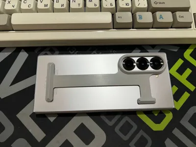 minimalist cover for Samsung Z fold 6 
