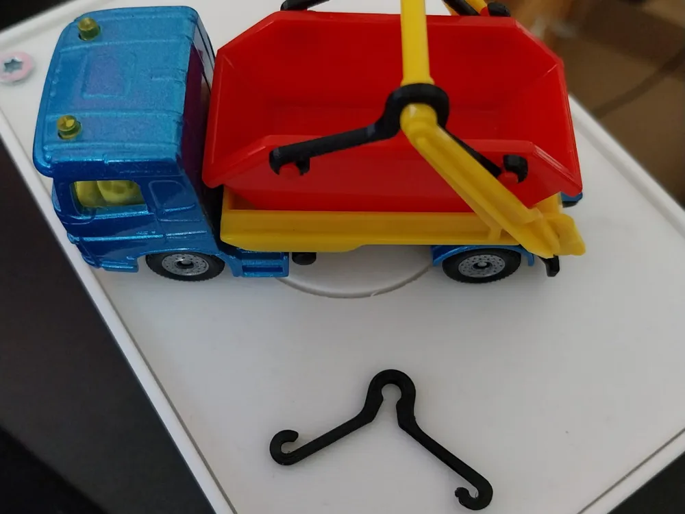 Hook for Siku Truck with Skip Container 1695 - Free 3D Print Model ...