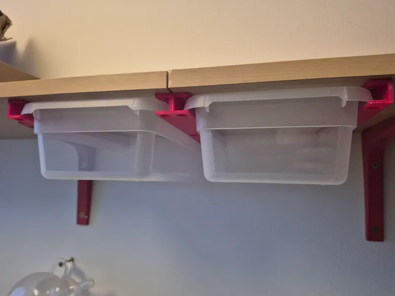 Box holders / Držák boxů / Box rails