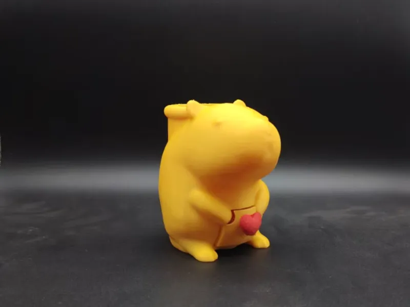 卡皮巴拉笔筒