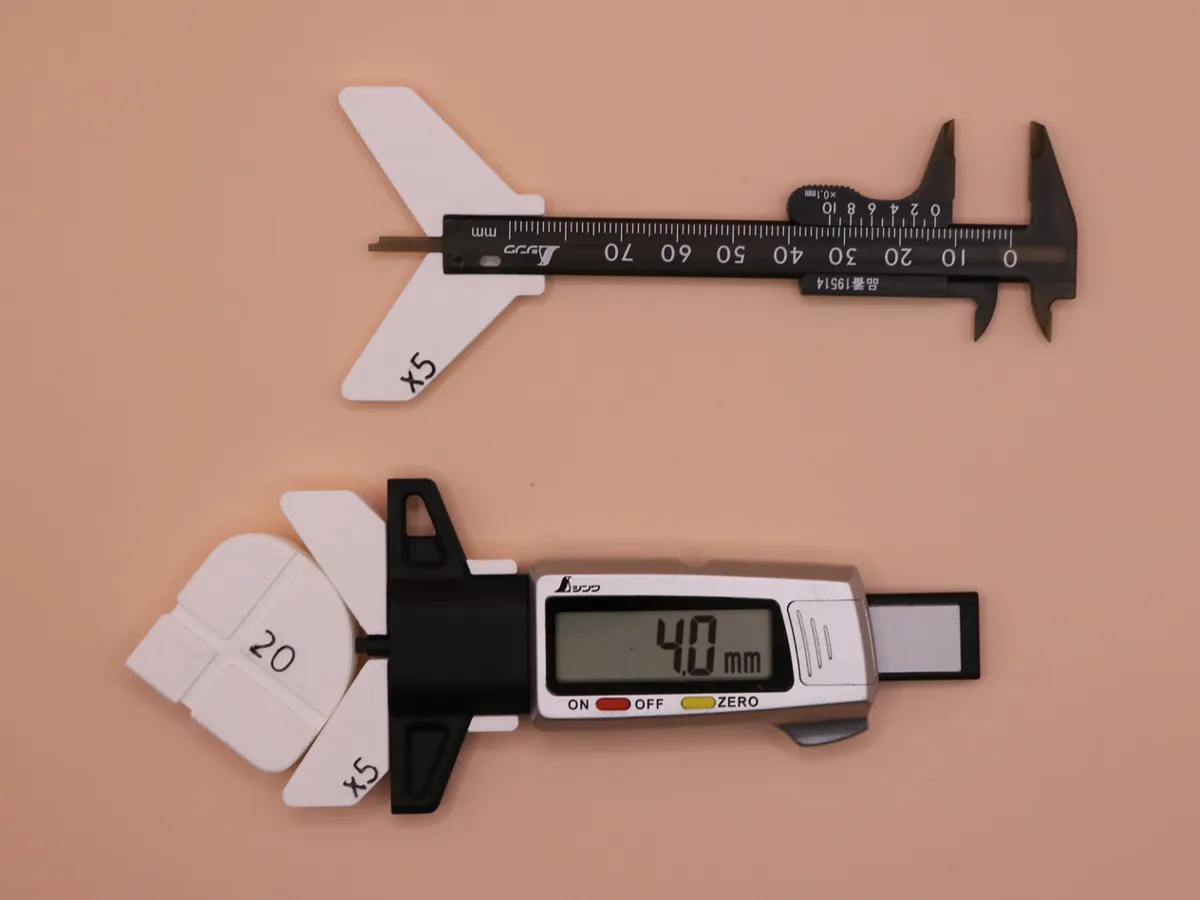 Gabarit de mesure de rayon d'angle