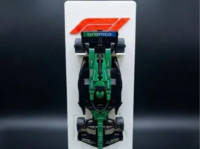 Speed Champions F1 stand Aston Martin