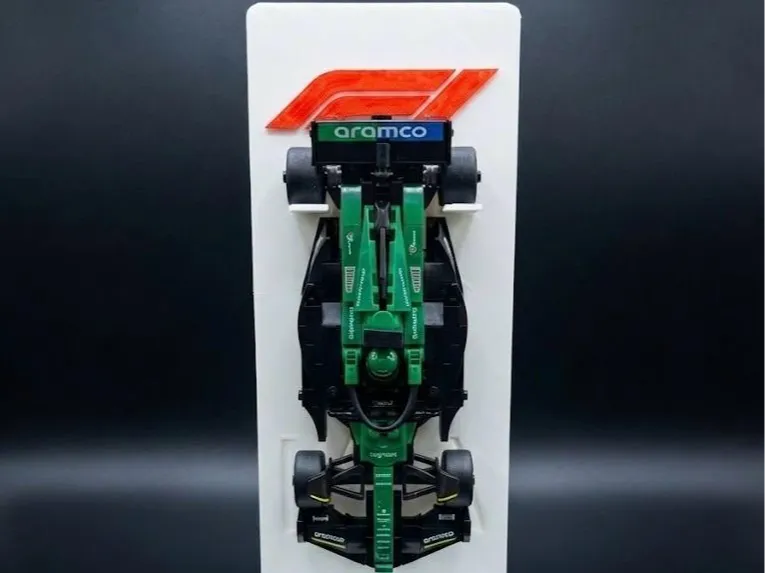 Speed Champions F1 stand Aston Martin