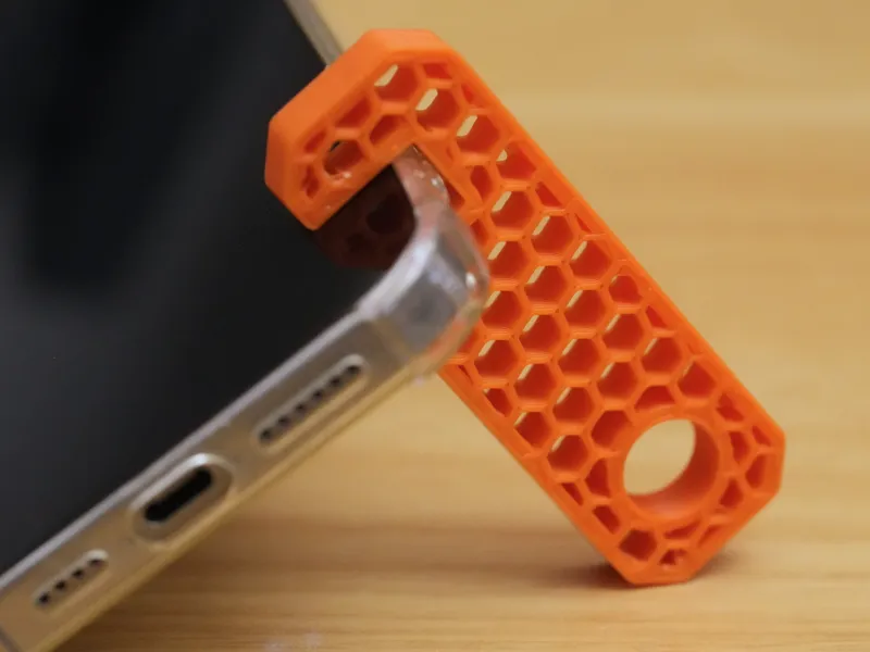 Versitile, Minimalistic Phone Holder