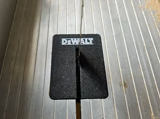 Zero Clearence Sega a Nastro Dewalt 876