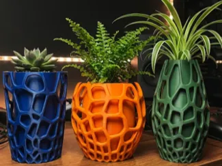 Ensemble de jardinières géométriques