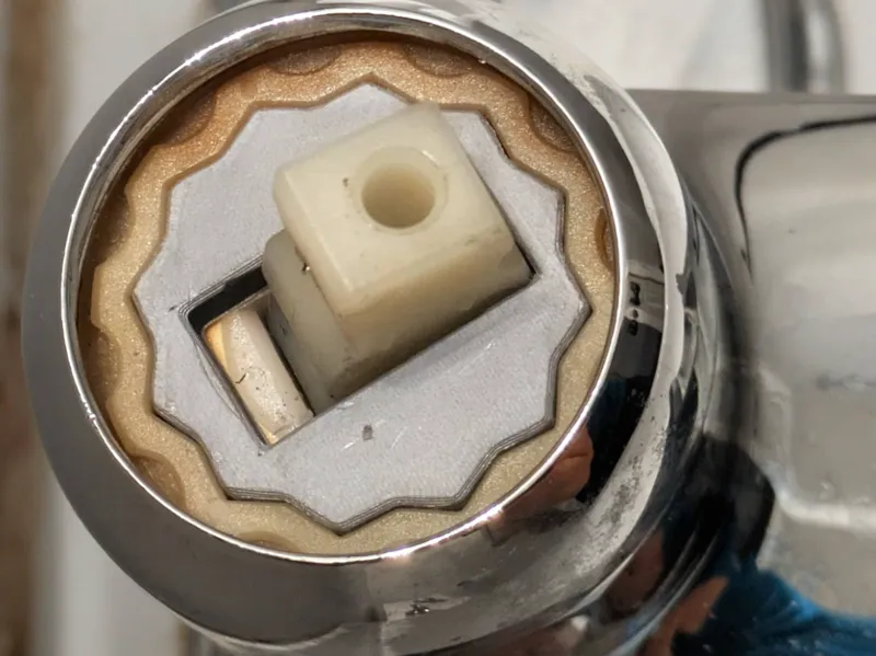 Pfister Ashfield LG42YPOC Temperature Limiter