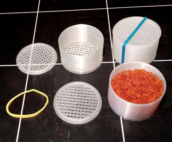 Silica Gel Behälter / Silica gel container