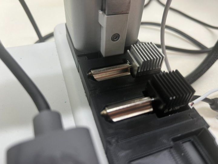Z轴喷嘴收纳支架