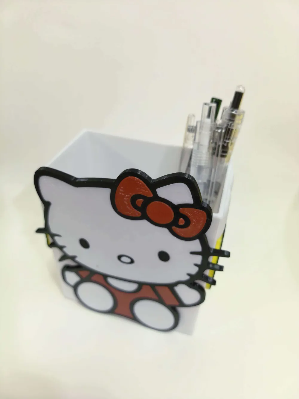 Hello Kitty Storage Pen Holder - Free 3D Print Model - MakerWorld