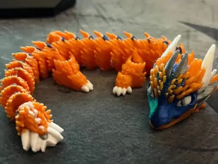 关节龙鳞甲龙