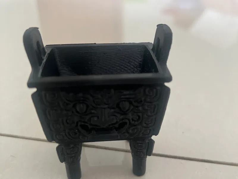 青铜鼎烟灰缸