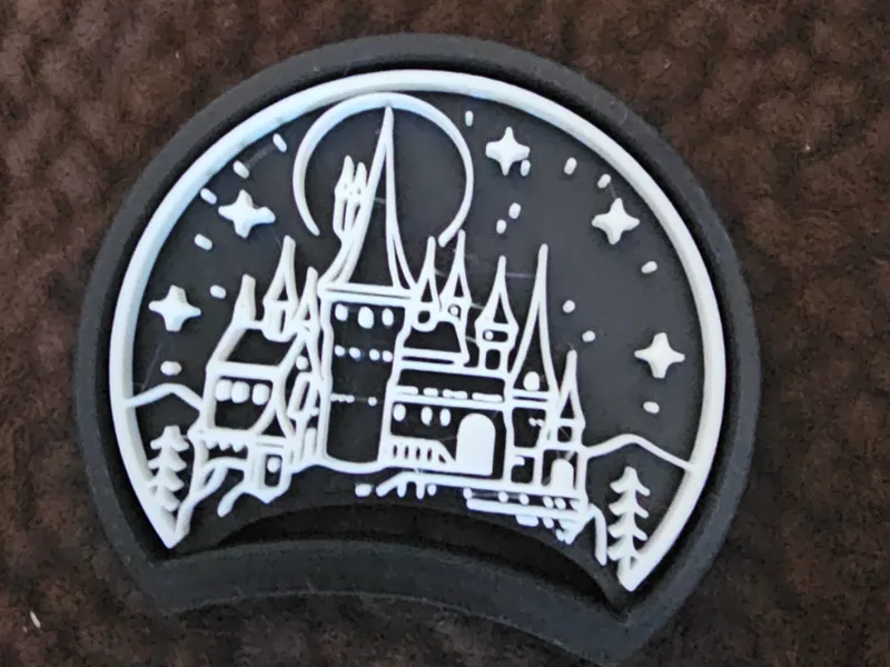 Universal ears 