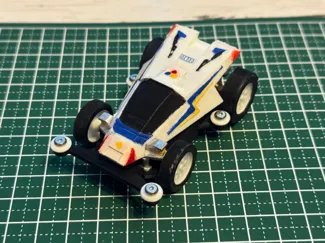 1/2サイズガト制ミニミニ四駆用サンダードラゴンJr. ボディパーツ