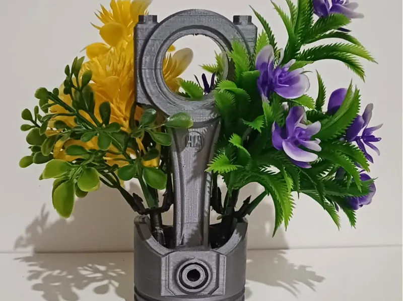Single-Piece Piston Flower Pot