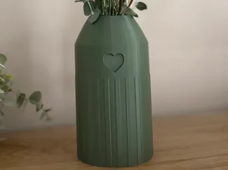 Vase mit Herz