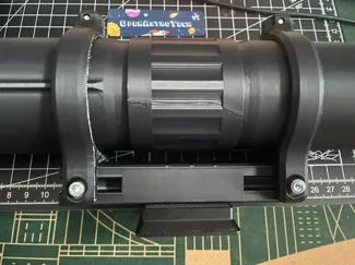 2020 extrusion with 1/4 20 mounts