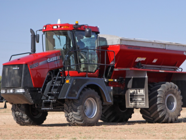 Case IH Titan Floater