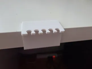 Lagkapten cable holder