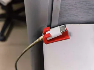 手机充电线挂钩
