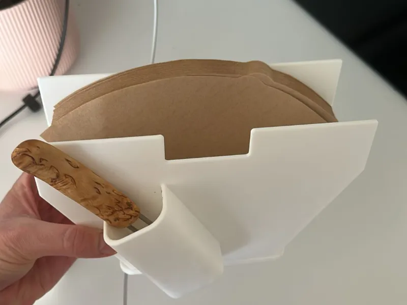 Coffee filter and spoon holder
