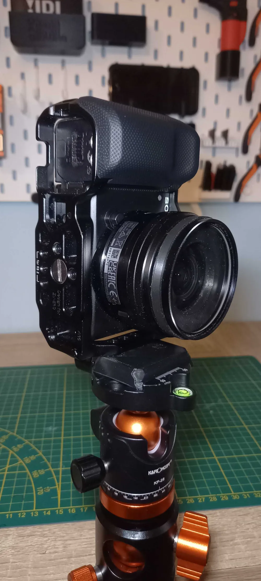 ArcaSwiss Seitenhalterung für SmallRig Zv-E10 Käfig – Kostenloses 3D ...