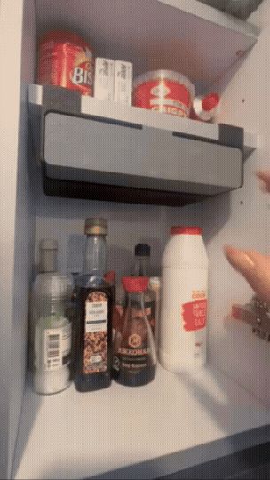 Under Shelf Spice Storage