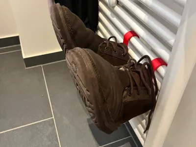 Radiator Clip-On Shoe Hooks for Bathroom Radiators