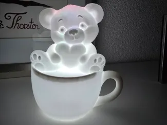 Valentinstag Variante Bär mit Tasse