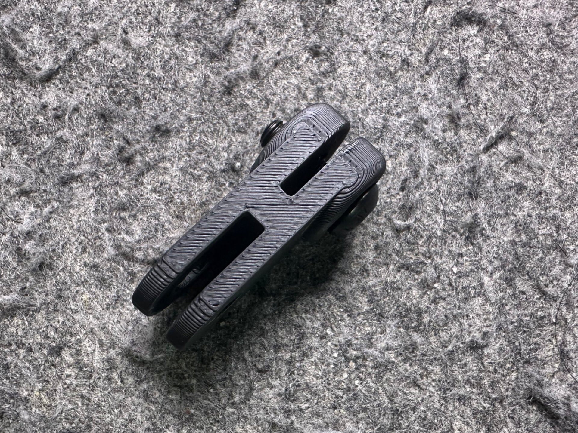 自行车号码牌安装接头