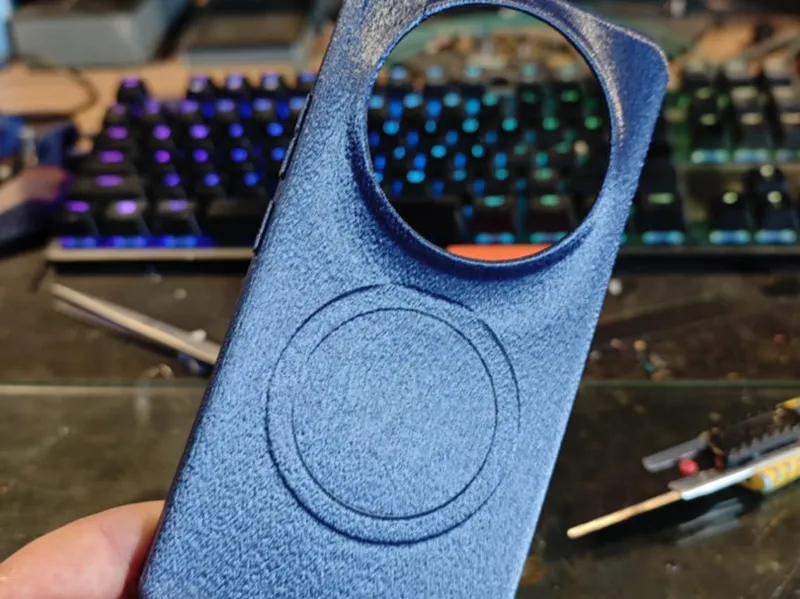 Xiaomi 14 Ultra MagSafe case